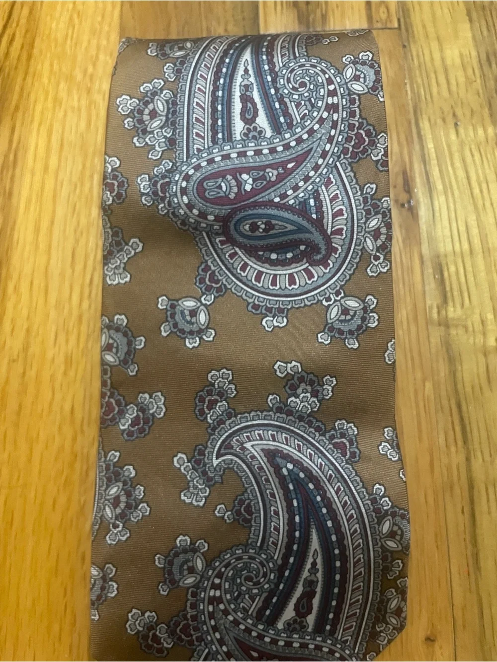 $200 Christian Dior Paisley 100% Italian Silk Tie